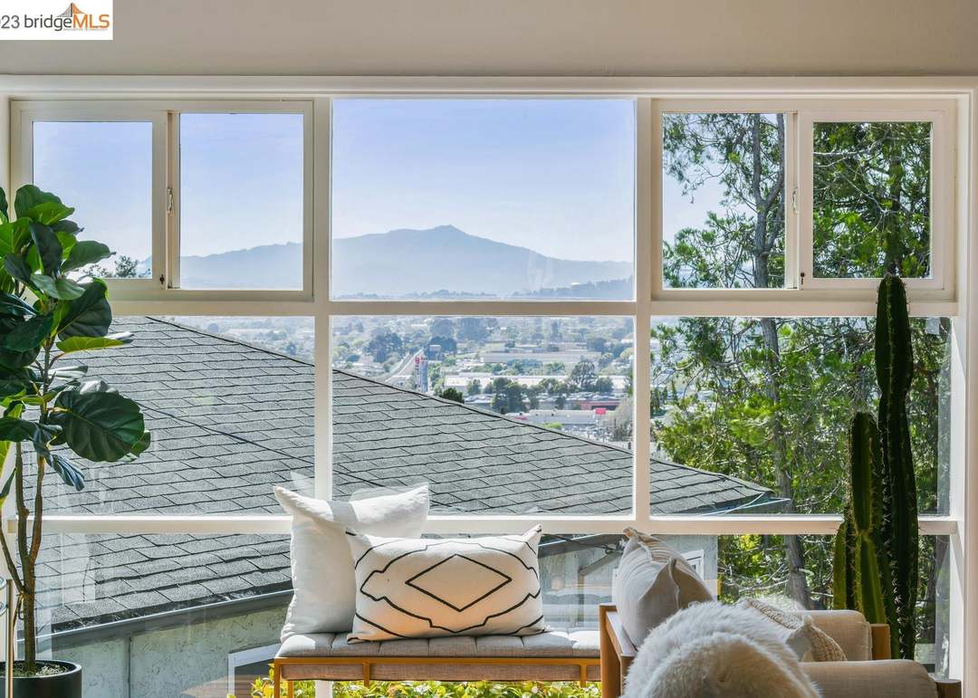 2309 Edna St