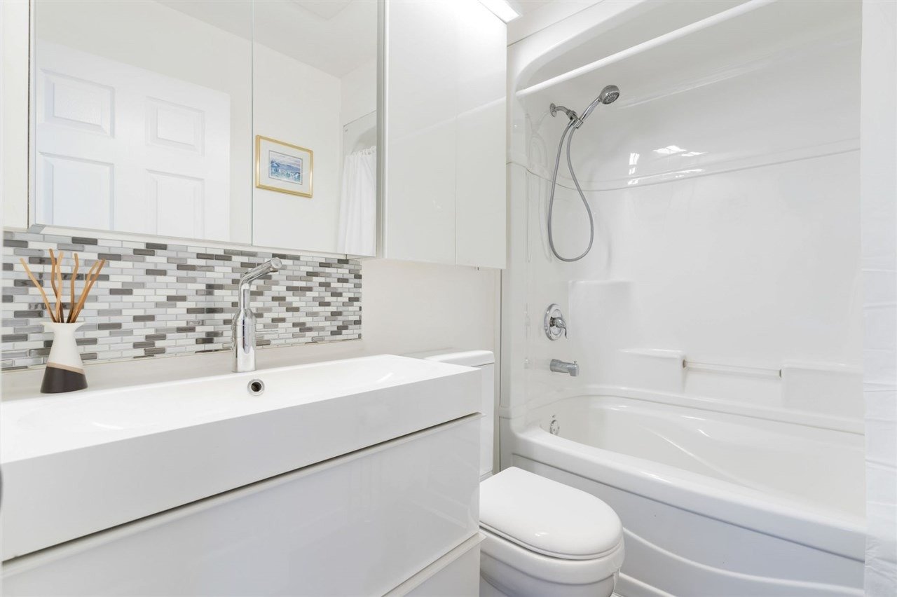 2197 W 2nd Ave, #102