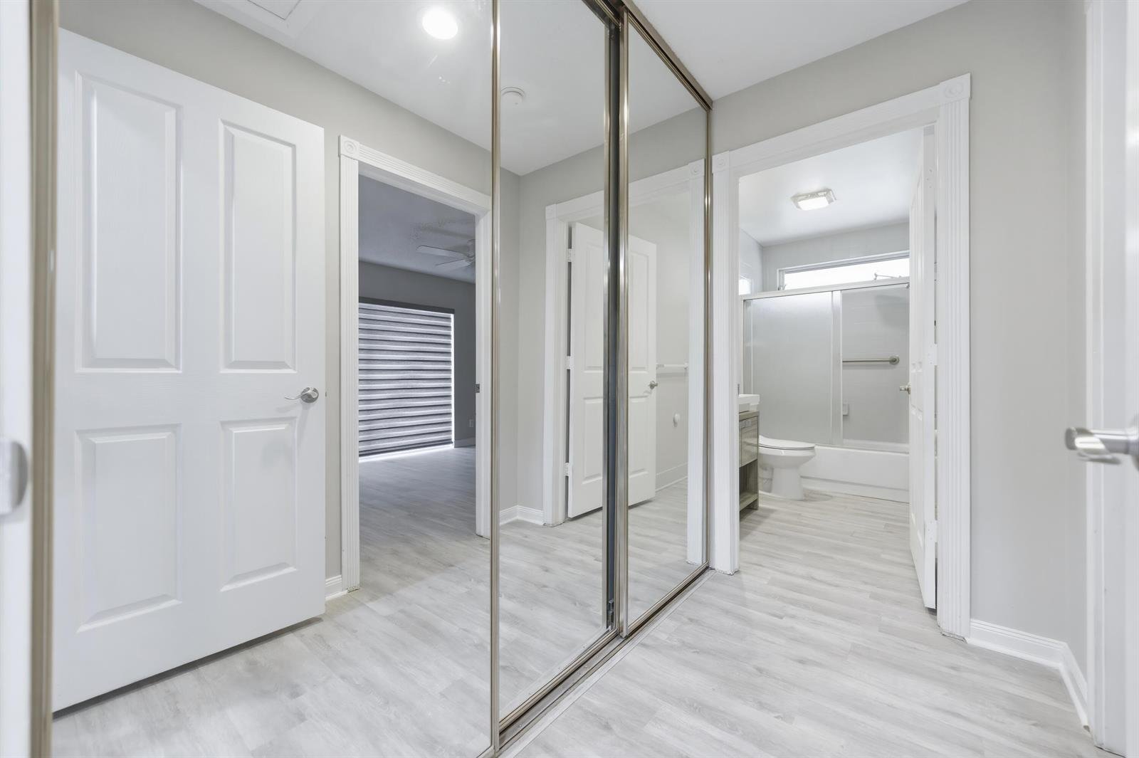 4904 Lake Catherine Dr