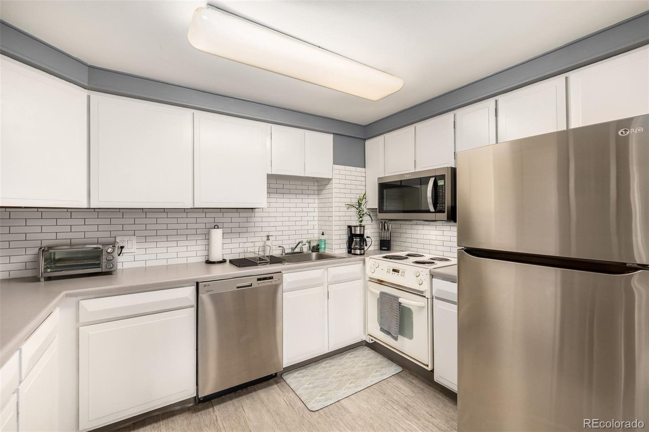 1155 Ash Street Unit# 105