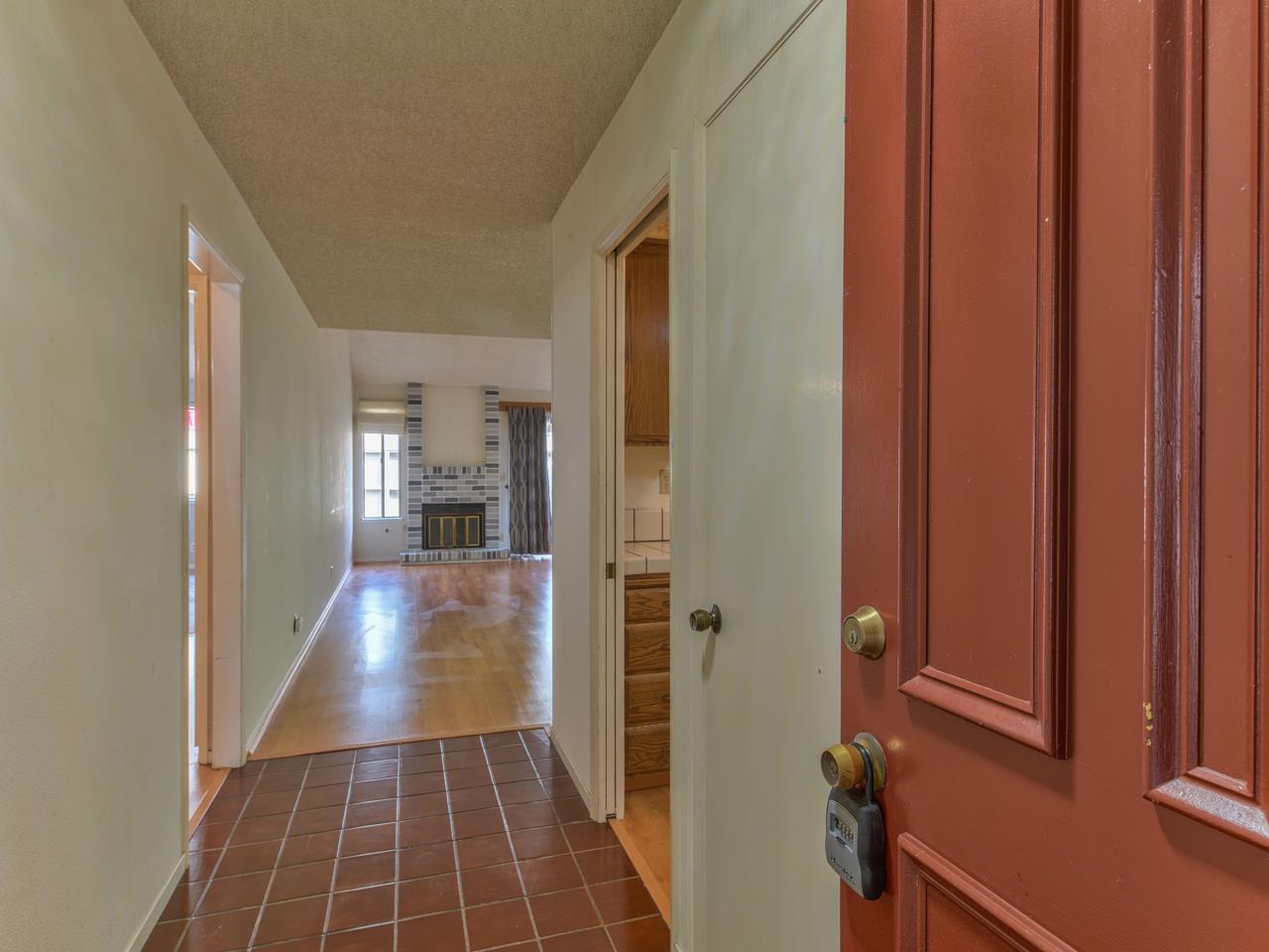 1844 Cherokee Drive, #1