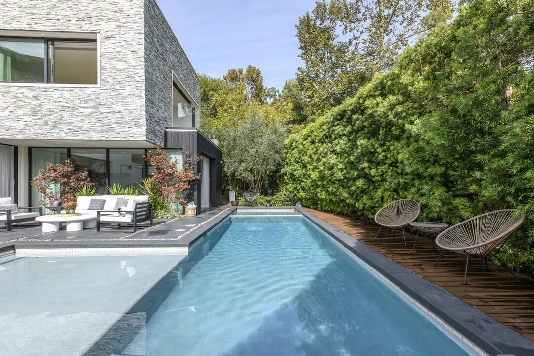 Pinnacle Manor, Willow Glen Rd, 90046