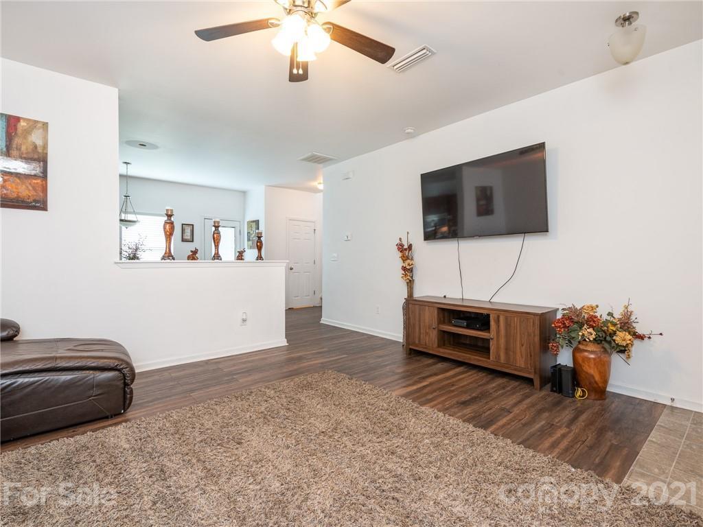 4535 Tradd Cir