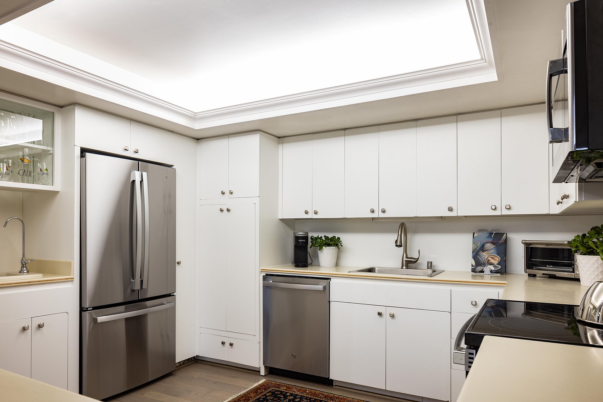 Quail Lodge Living - 7020 Valley Greens Drive #8