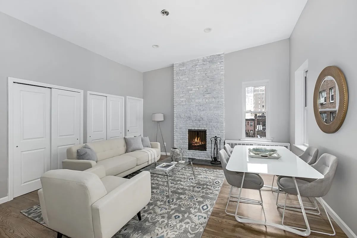 234 East 35th St, #4