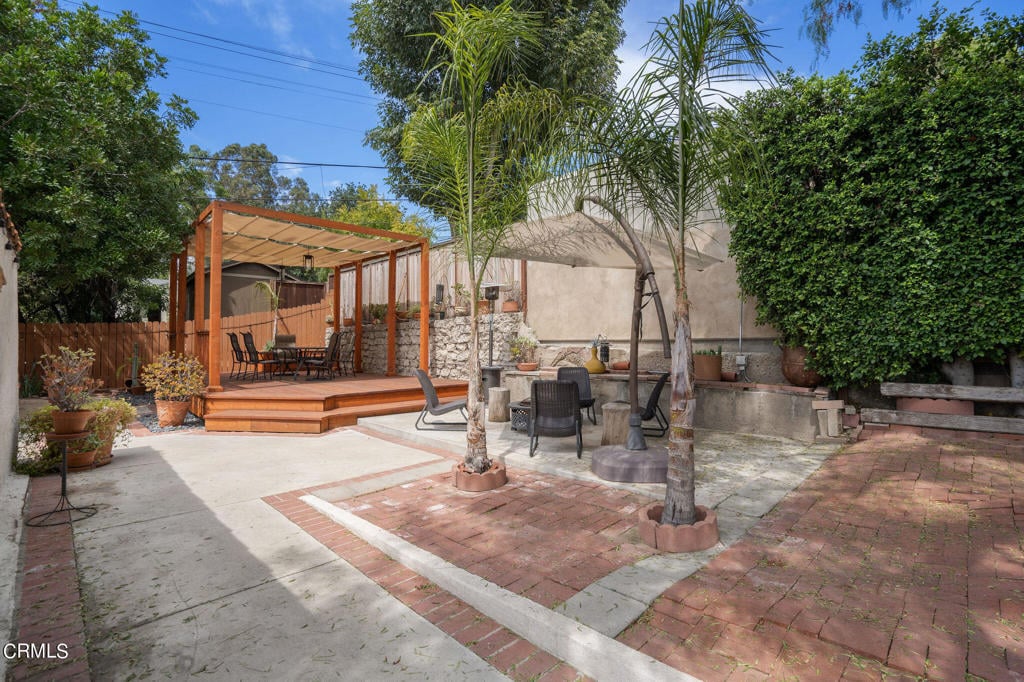 1527 Linda Rosa Ave
