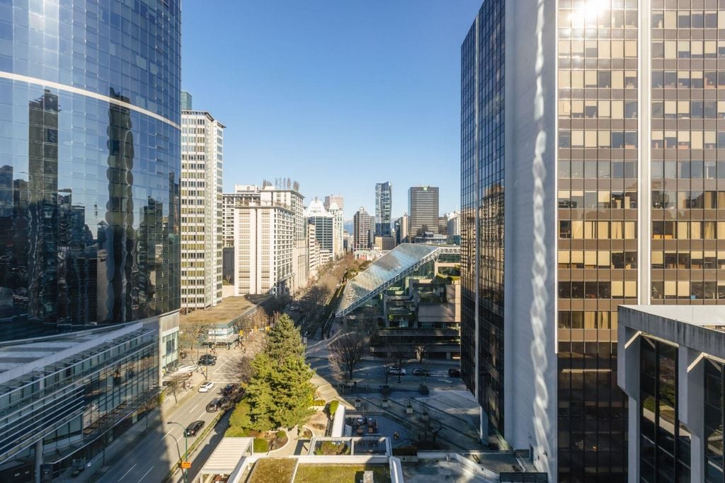 1068 Hornby St, #1602
