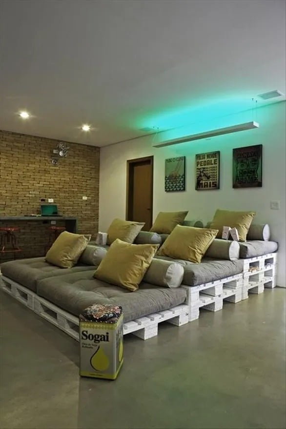 RePurpose Wed – Pallets