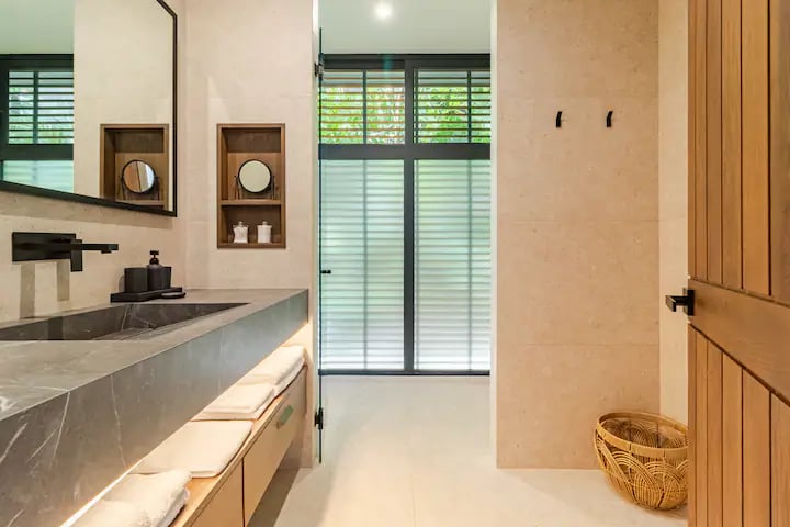 Magna Pacific - Luxury Estate Compound comprised of two Immaculate Villas