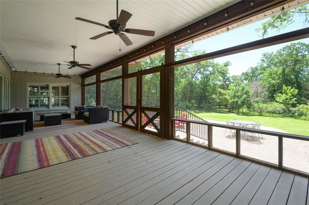 139 Shoshone Dr