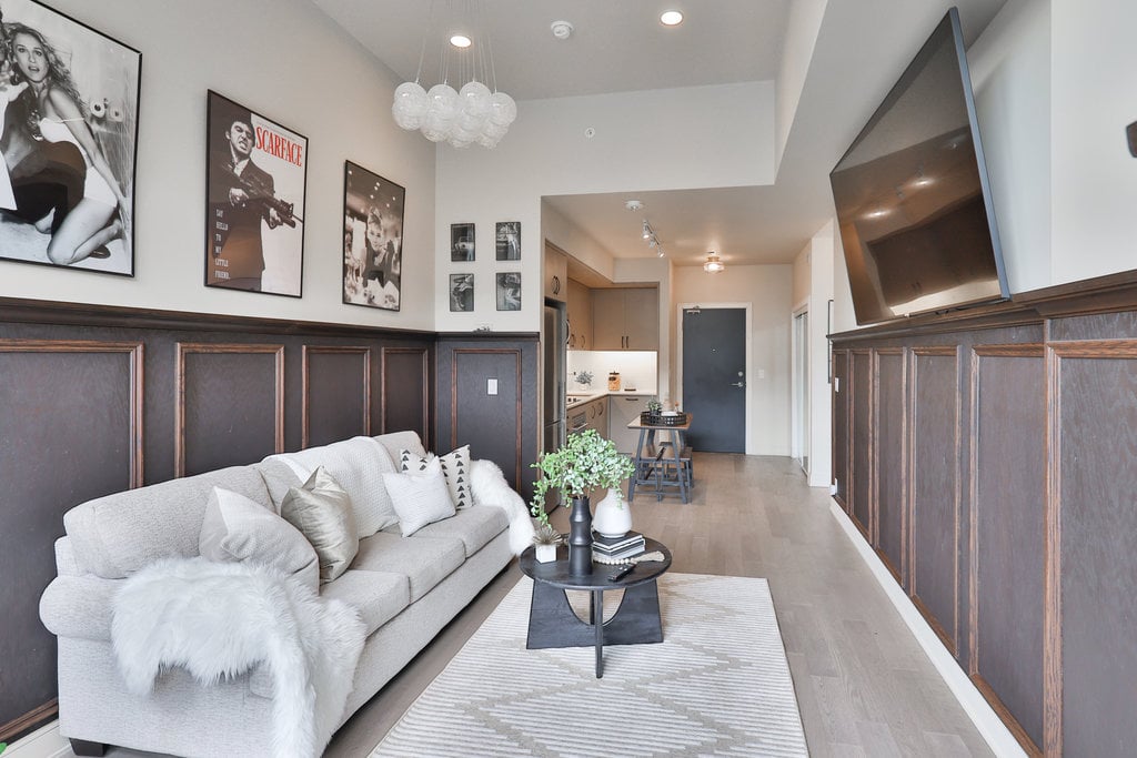1575 Lakeshore Road #462