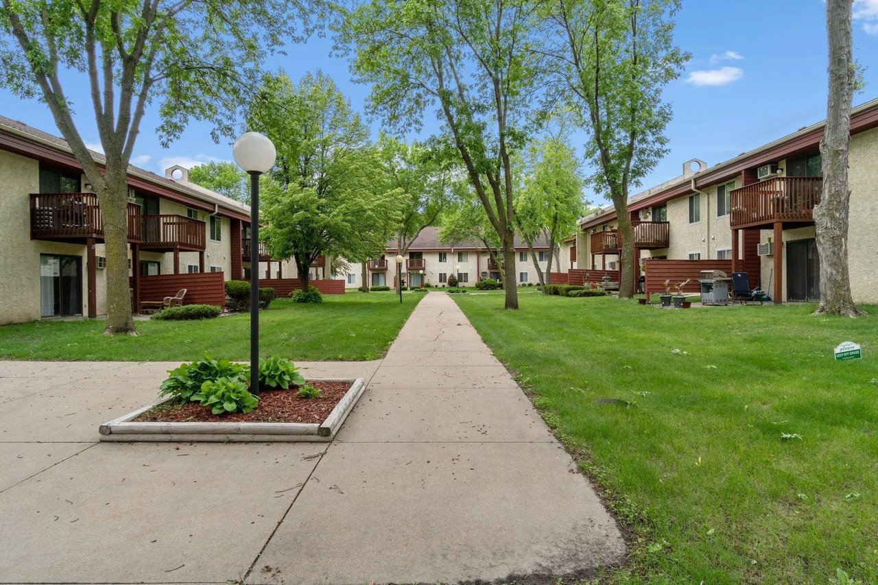 157 Mindy Ln #33