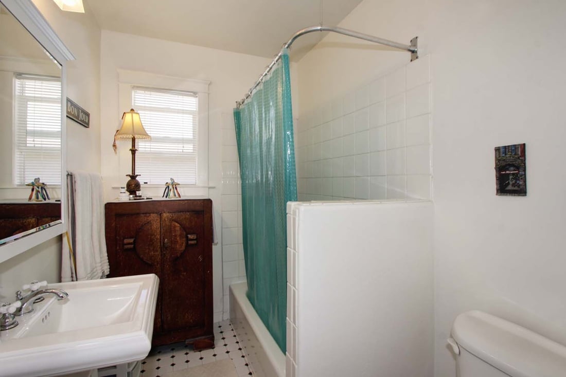 New Charming East Sac Home Just Listed!