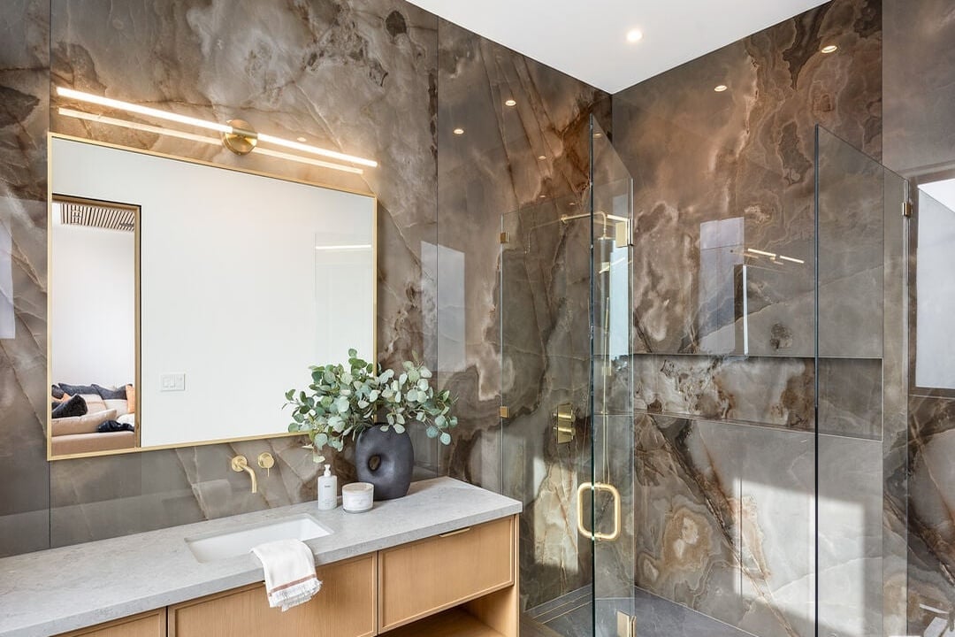 Mulholland Hwy, 90265