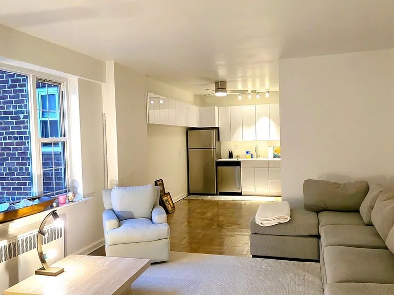 220 Pelham Rd Unit:3L