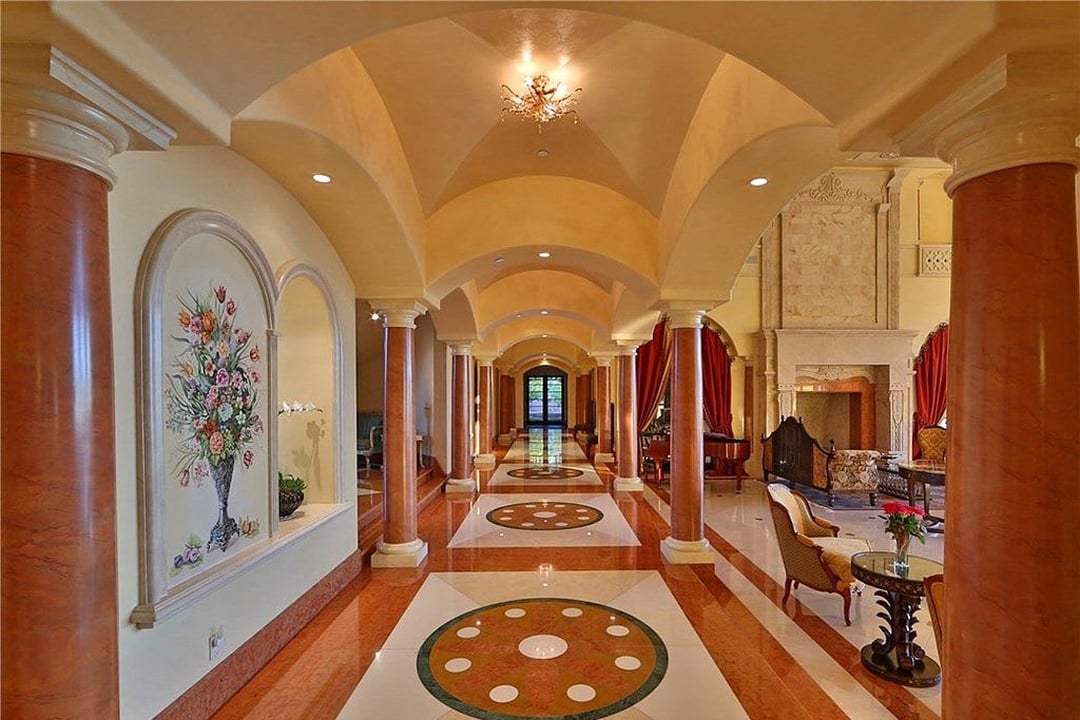 Tranquil Opulent