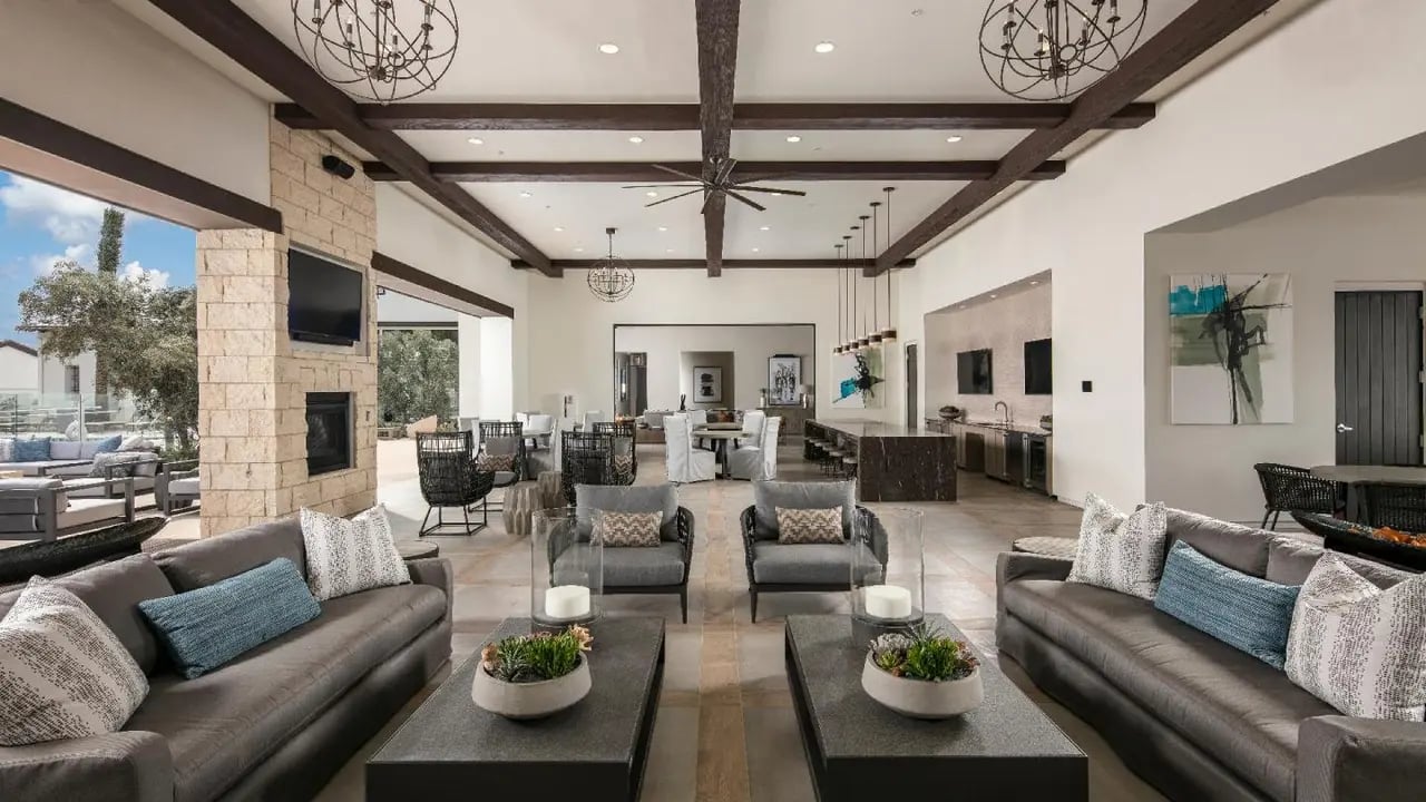 18600 Corte Arcangel