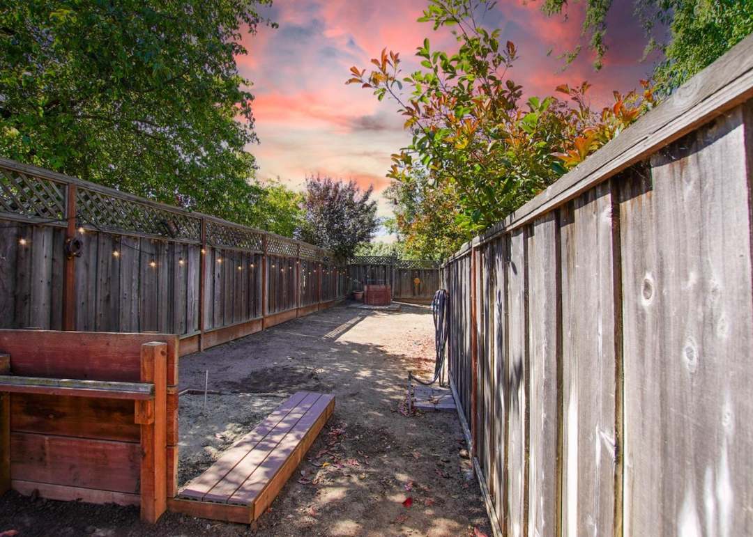 303 Taryn Ct