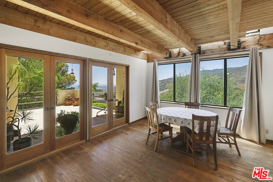 2913 Corral Canyon Rd