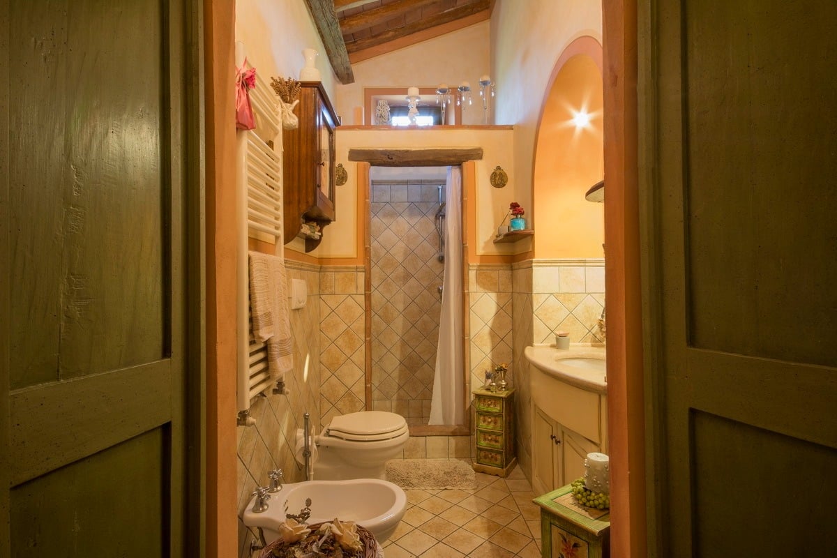 Villa In The Tuscan Hills