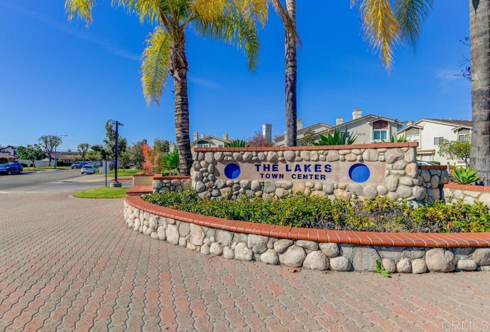 Palm Glen Dr