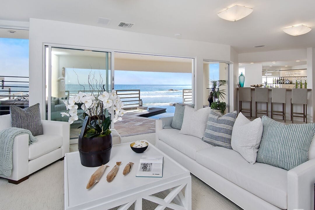 Solis Crest, Broad Beach Rd, 90265