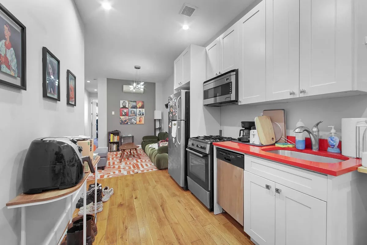 1346 Hancock St 2R