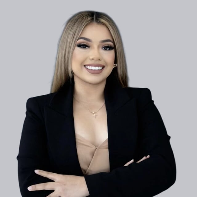 Aracely Aguilar Fort Worth, TX Real Estate Agent Headshot