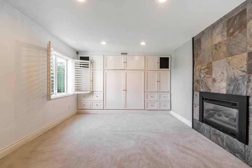 1442 Haywood Ave