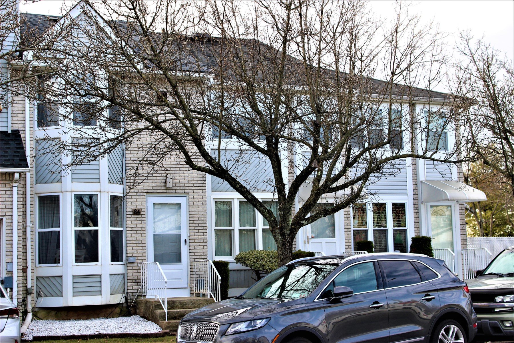 84 EVERTON AVE