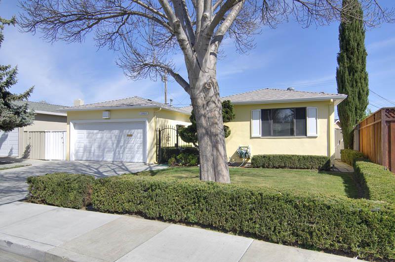 1931 Saint Lawrence Dr