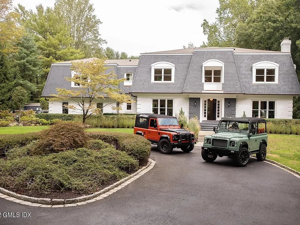 21 Hedgerow Ln