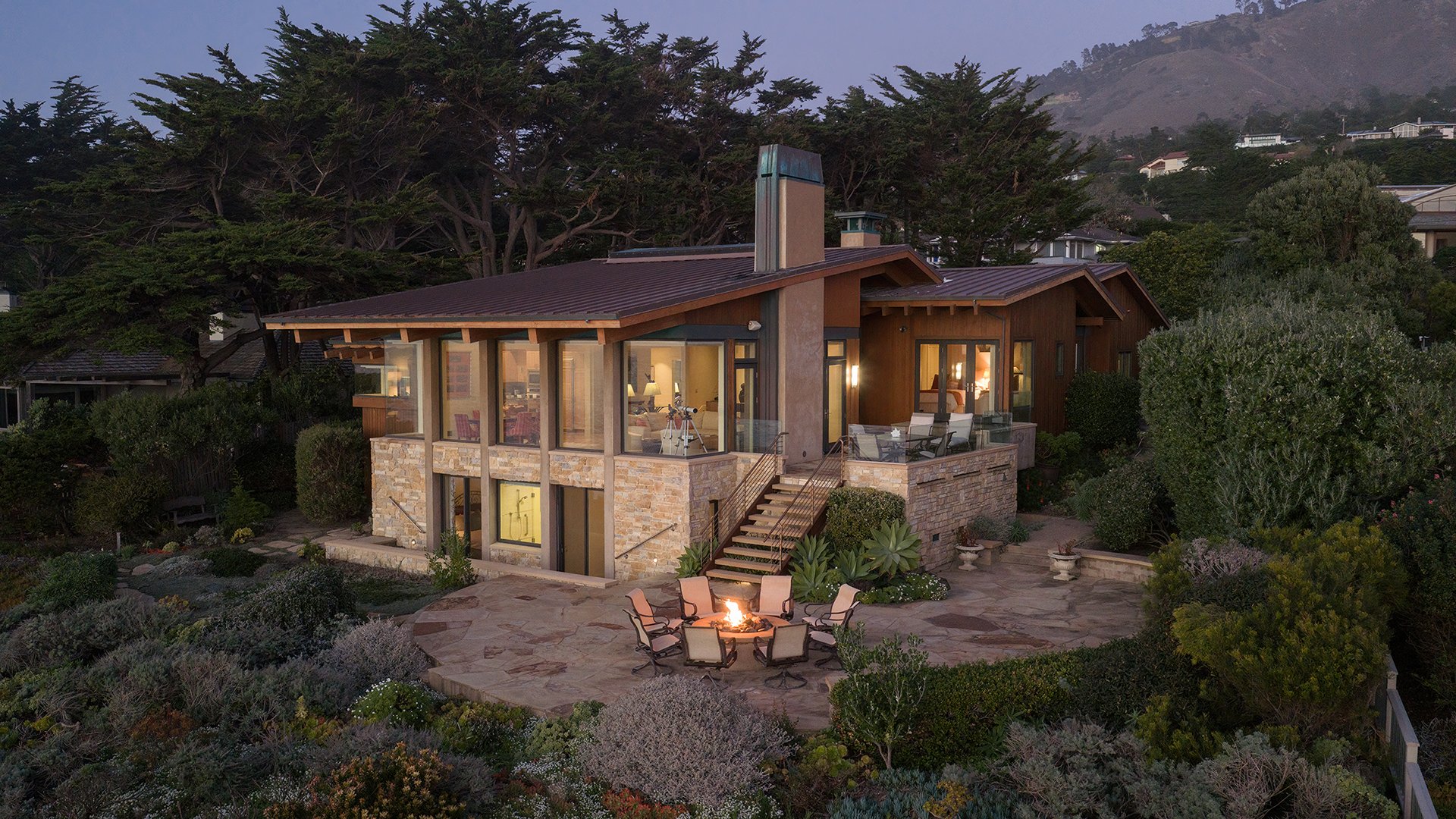Modern Oceanfront Retreat - 104 Yankee Point Dr