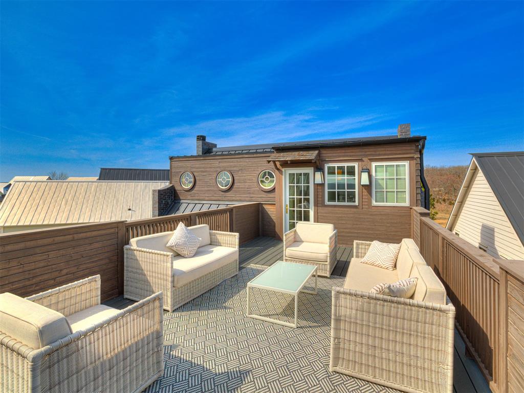 The Agency Oklahoma Listing of the Week: The Pella House at Carlton Landing - Wyatt Poindexter - The Agency Oklahoma