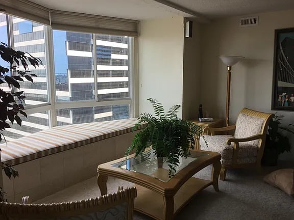 1777 Larimer St APT 1902