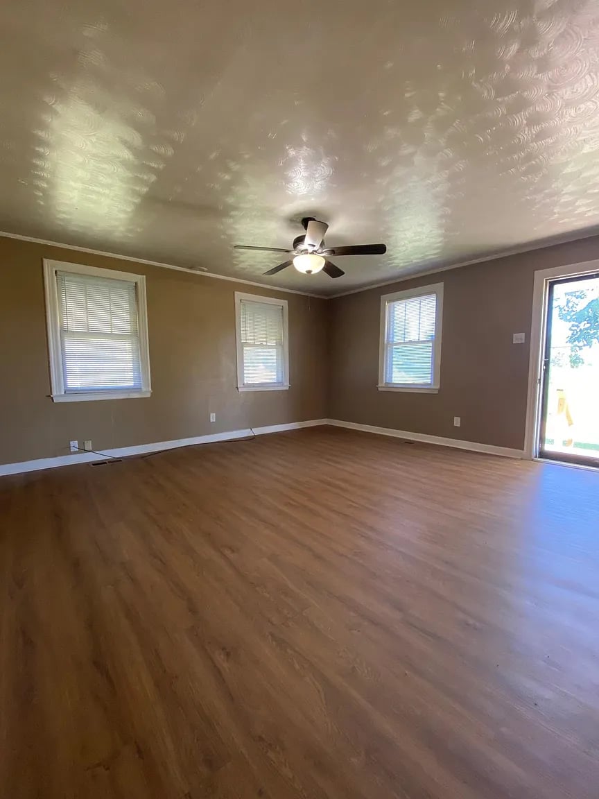2287 Highway 54 E
