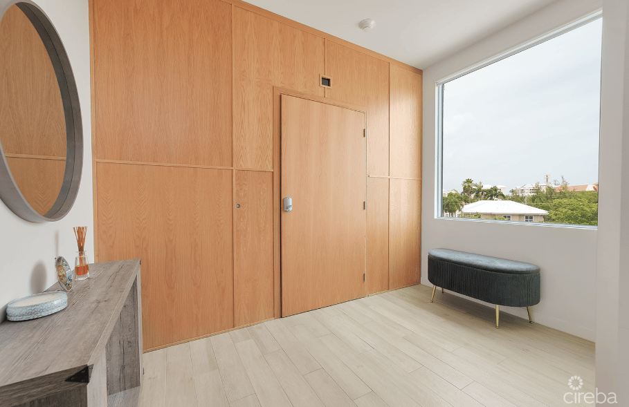 ONE CANAL POINT PENTHOUSE WITH COVERED ROOF TERRACE