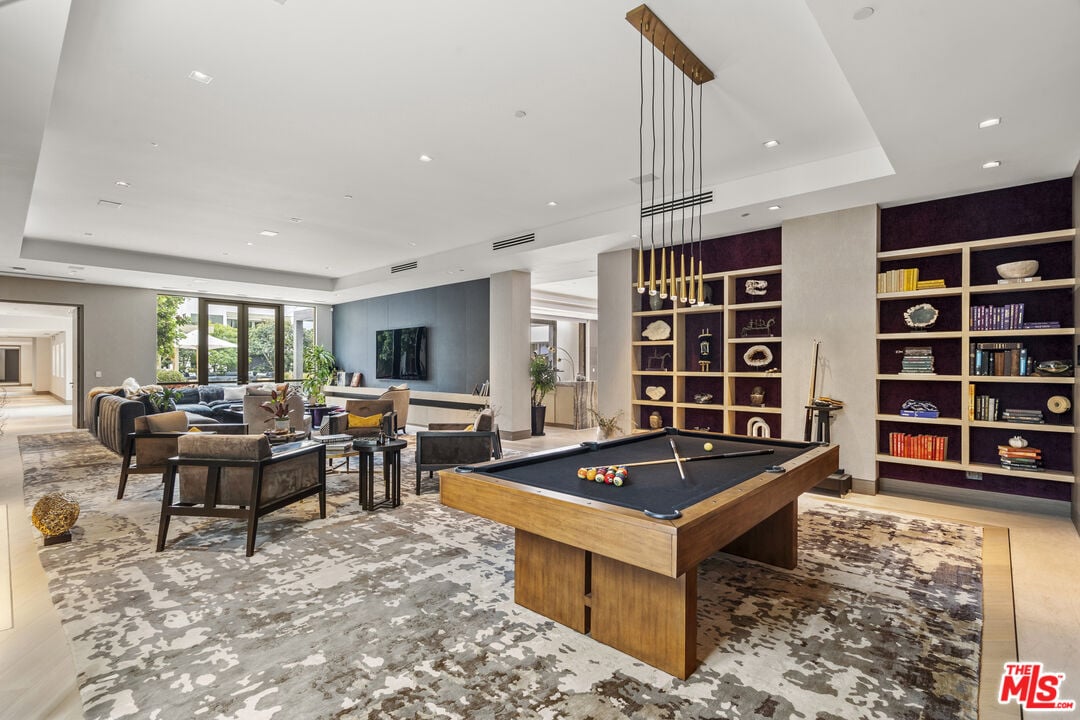 Silverreach Heights, N Beverly Dr, 90210