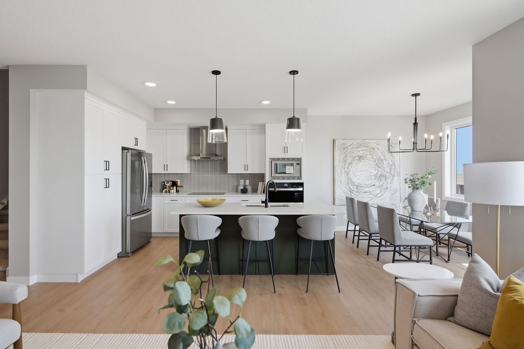 147 Belvedere Crescent SE