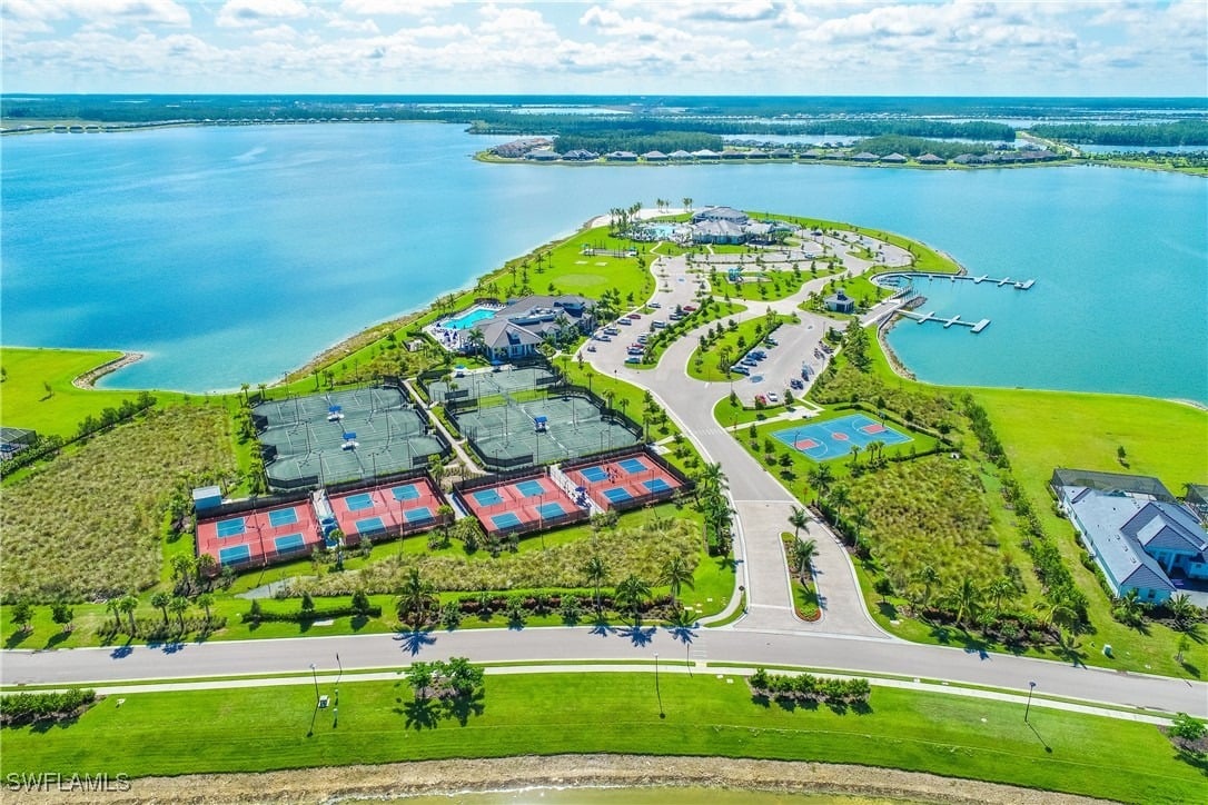 13896 Blue Bay Cir