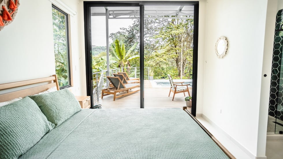 Luxury Riverfront Residence in Playa Dominical Walk to the Beach