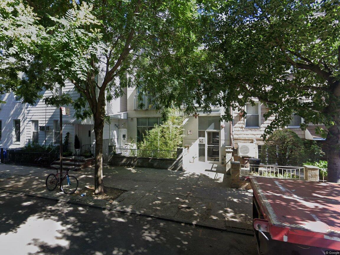 259 Ainslie Street Unit: 2