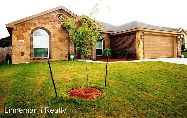 3802 Anvil Range Rd