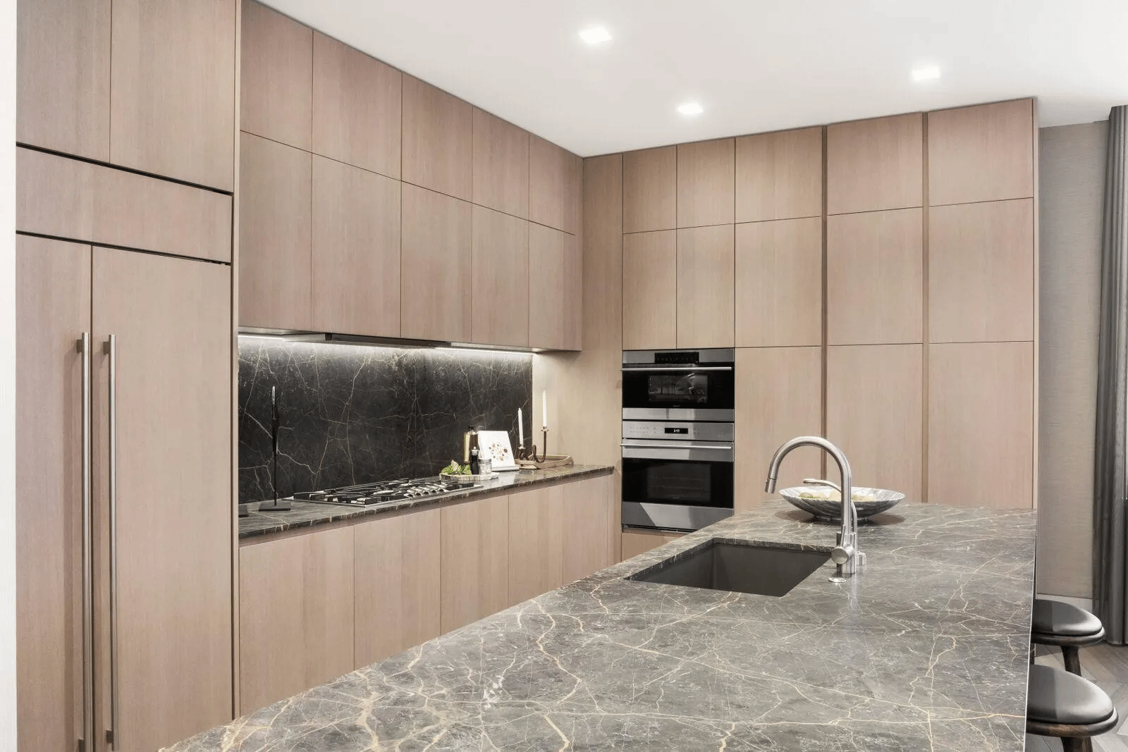 49 Chambers Street #15D