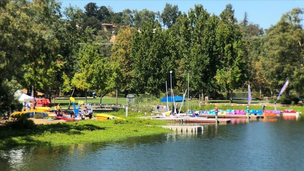 182 Cuesta De Los Gatos