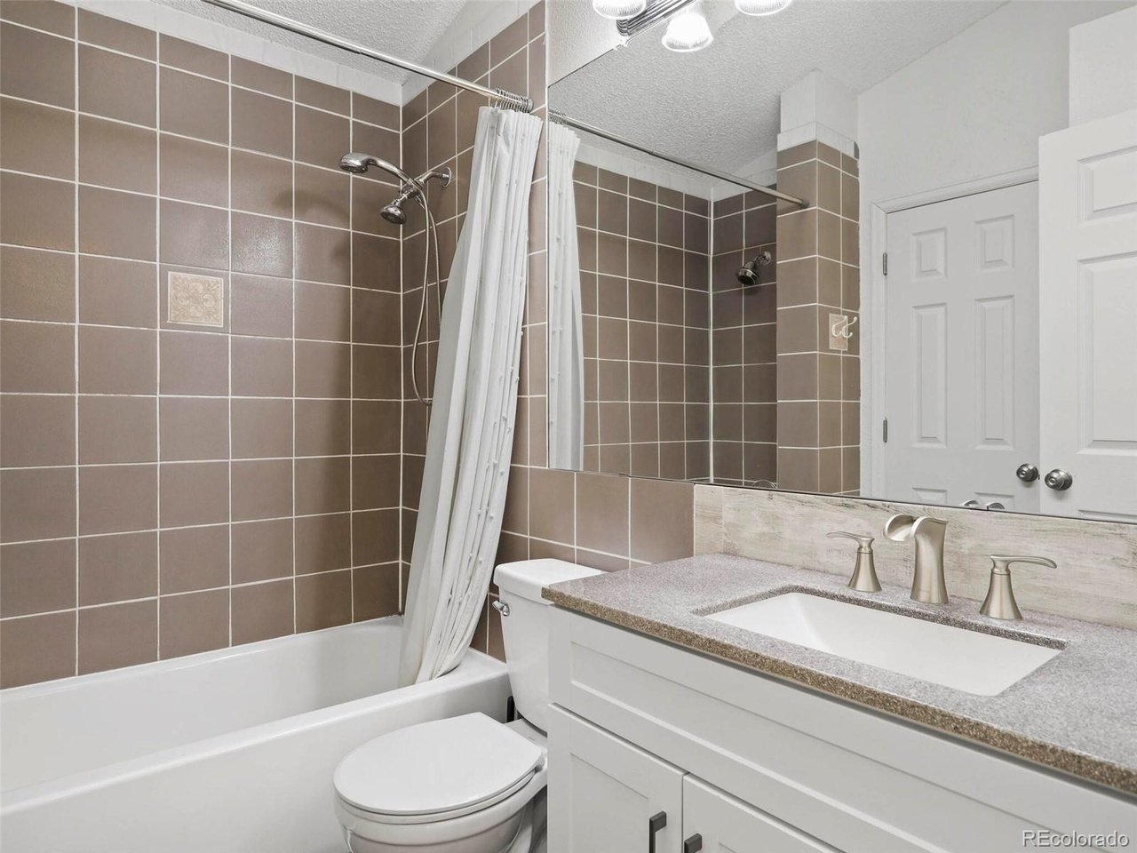 8512 Wheatgrass Cir