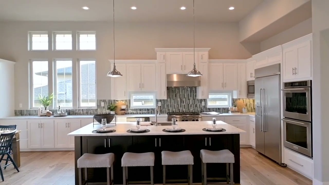 Modern Craftsman with Stunning Views - 5980 Vista Ridge, Santa Rosa