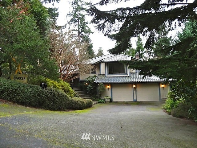 11000 NE 39th Pl
