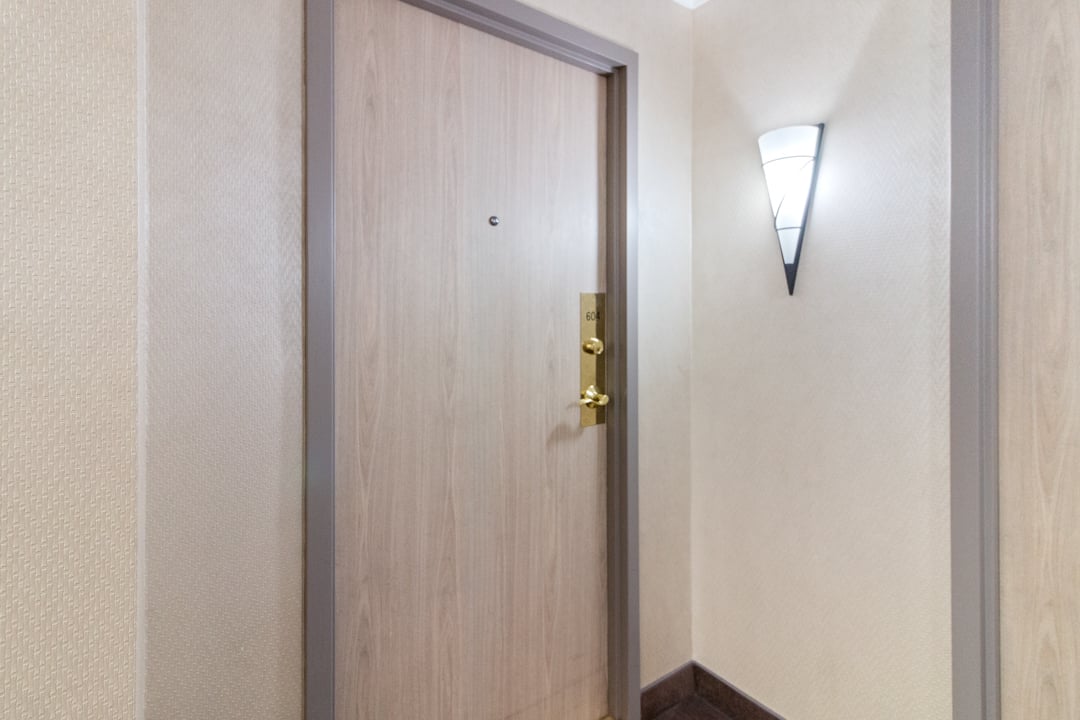 40 Harding Blvd #604