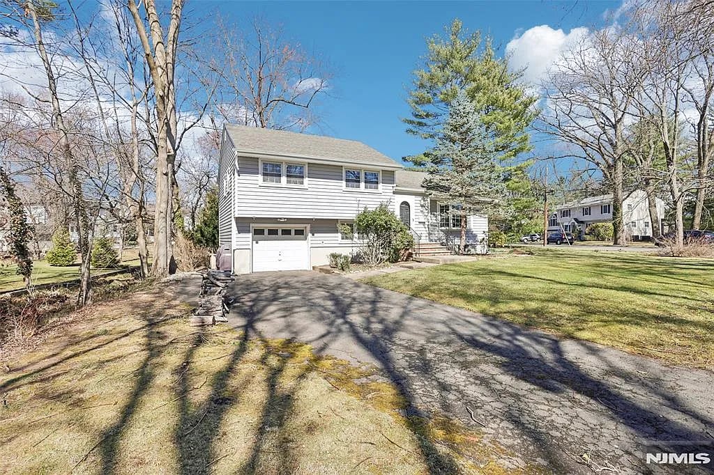 1 Diamond Court